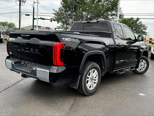 Midnight Black Metallic 2022 Toyota Tundra SR5