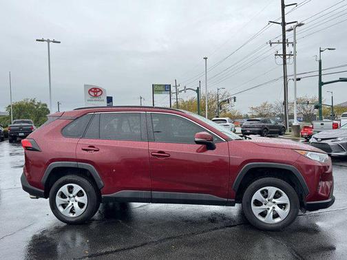 2020 Toyota RAV4 XLE Premium