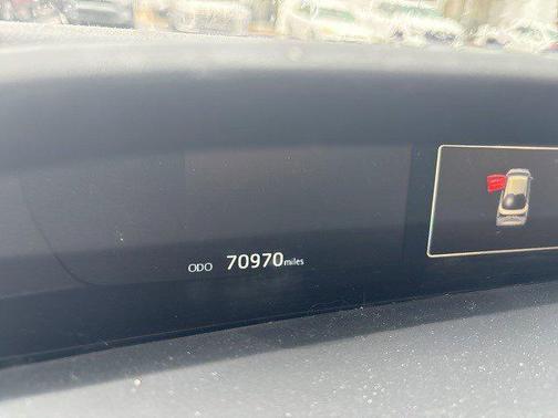 2022 Toyota Prius XLE