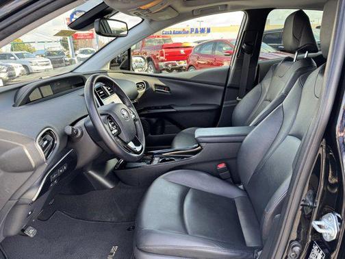 2022 Toyota Prius XLE