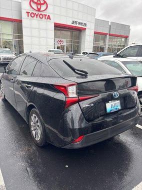 2022 Toyota Prius XLE