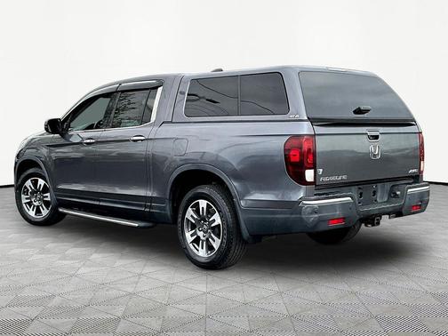 Modern Steel Metallic 2019 Honda Ridgeline RTL-E