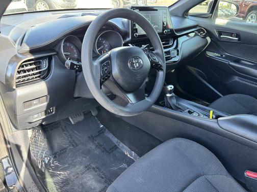 2019 Toyota C-HR LE