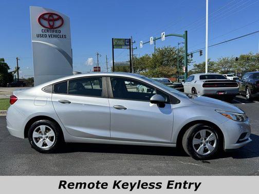 2018 Chevrolet Cruze LS