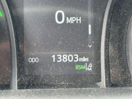 2024 Toyota Camry Hybrid LE