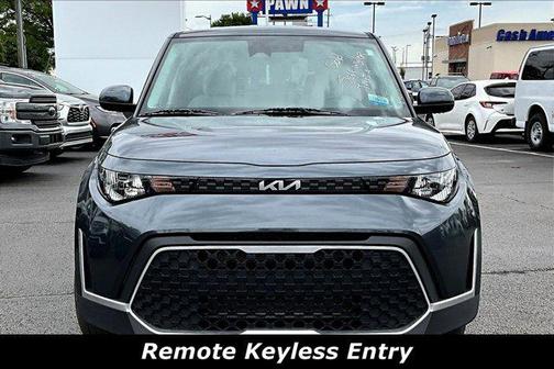 Gravity Gray 2025 Kia Soul LX