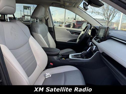 2020 Toyota RAV4 XLE Premium