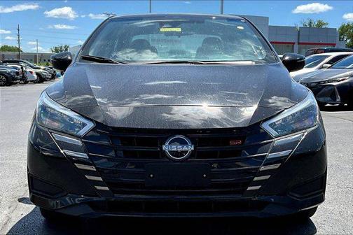 Super Black 2024 Nissan Versa 1.6 S