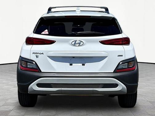 Lunar White 2023 Hyundai KONA SEL