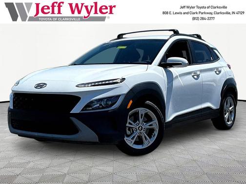 Lunar White 2023 Hyundai KONA SEL