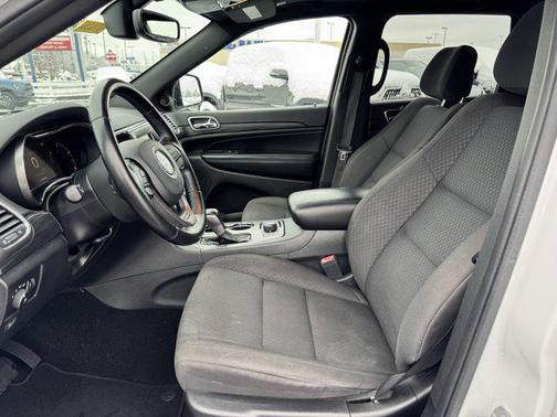 2020 Jeep Grand Cherokee Upland