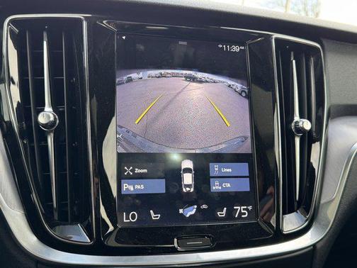 2020 Volvo S60 T5 Momentum