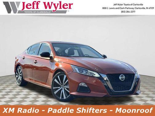 2022 Nissan Altima SR VC-Turbo FWD