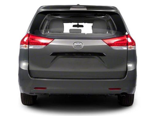 2013 Toyota Sienna XLE