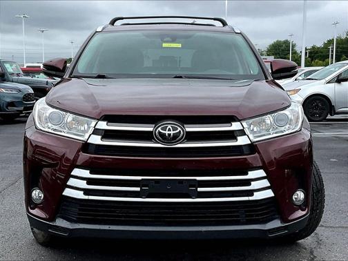 Ooh La La Rouge Mica 2018 Toyota Highlander XLE