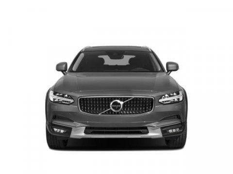 2018 Volvo V90 Cross Country T5