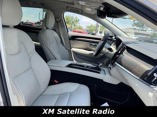 2018 Volvo V90 Cross Country T5