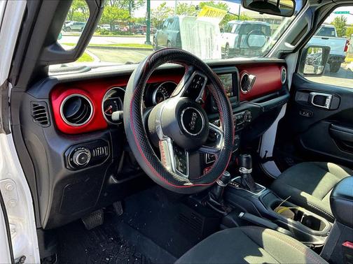 Bright White Clearcoat 2021 Jeep Wrangler Unlimited Rubicon