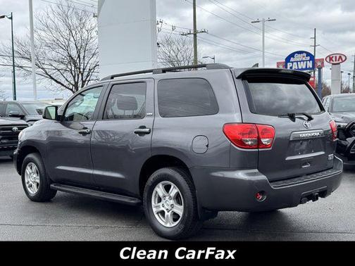 2014 Toyota Sequoia SR5