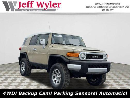 2014 Toyota FJ Cruiser Base