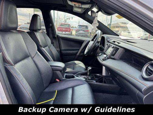 2017 Toyota RAV4 SE