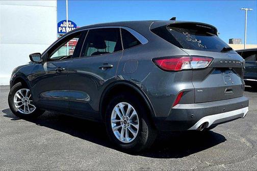 Carbonized Gray Metallic 2021 Ford Escape SE