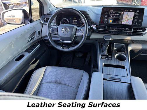2022 Toyota Sienna Limited