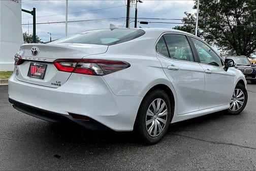 Ice Edge 2023 Toyota Camry LE