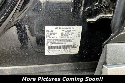 Agate Black Metallic 2021 Ford Explorer XLT