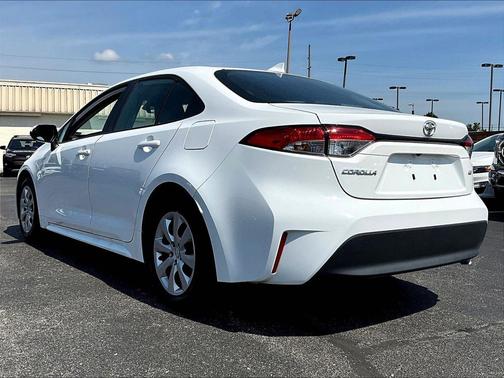 Ice Cap 2026 Toyota Corolla LE