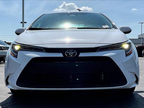 Ice Cap 2026 Toyota Corolla LE