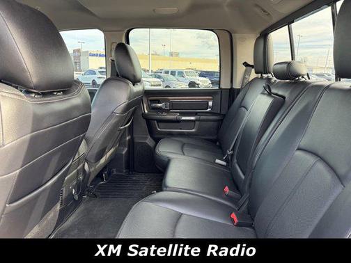 2018 RAM 2500 Laramie Crew Cab 4x4 6'4' Box