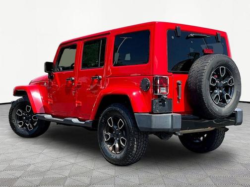 Firecracker Red Clearcoat 2018 Jeep Wrangler JK Unlimited Altitude