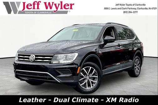 Deep Black Pearl Metallic 2019 Volkswagen Tiguan 2.0T SE 4MOTION