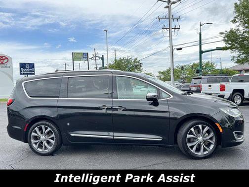 2020 Chrysler Pacifica Limited
