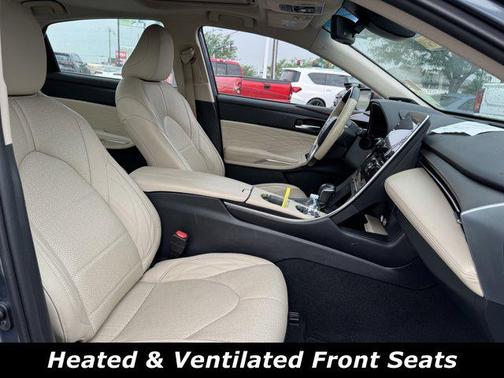 2020 Toyota Avalon Hybrid Limited