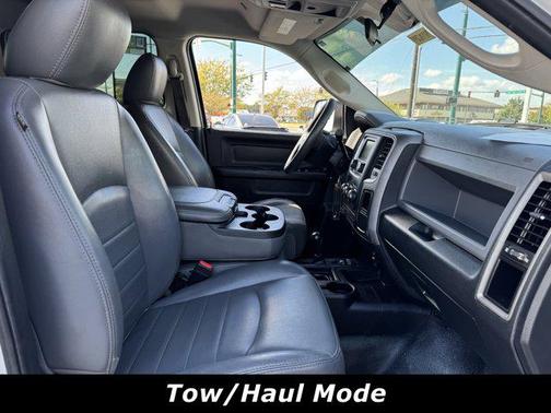 2018 RAM 2500 Tradesman Crew Cab 4x4 6'4' Box