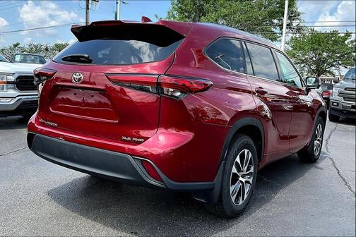 Ruby Flare Pearl 2021 Toyota Highlander XLE