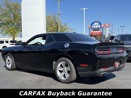 2021 Dodge Challenger SXT