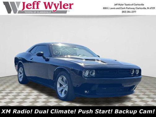 2021 Dodge Challenger SXT