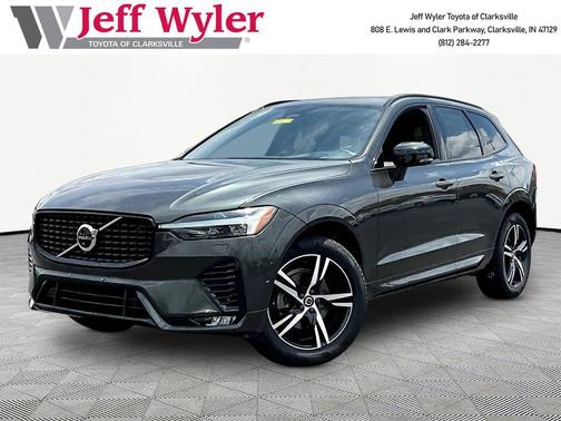 Thunder Grey Metallic 2022 Volvo XC60 B5 R-Design