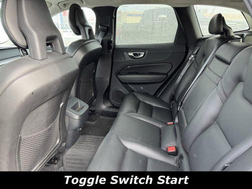 2018 Volvo XC60 T6 Momentum