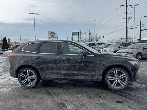 2018 Volvo XC60 T6 Momentum