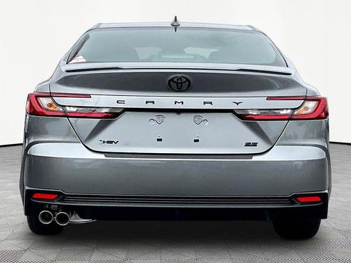 01l5 2026 Toyota Camry SE