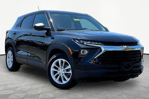 Mosaic Black Metallic 2024 Chevrolet Trailblazer LS