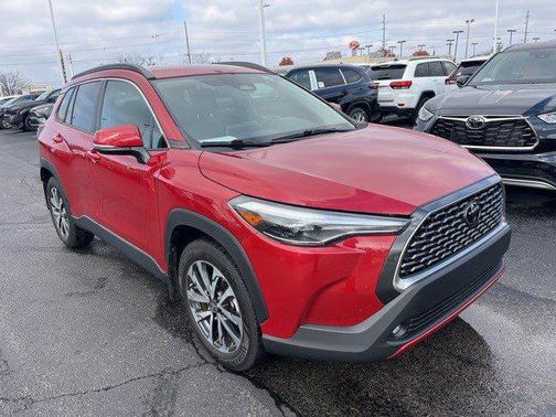 2023 Toyota Corolla Cross XLE
