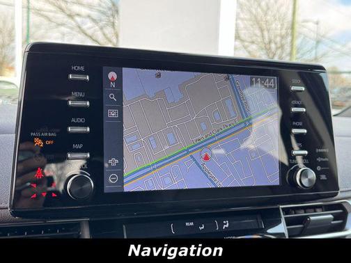 2023 Toyota Sienna Platinum