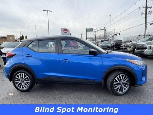 2023 Nissan Kicks SV