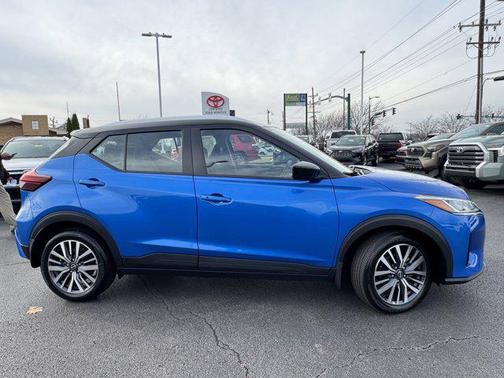 2023 Nissan Kicks SV