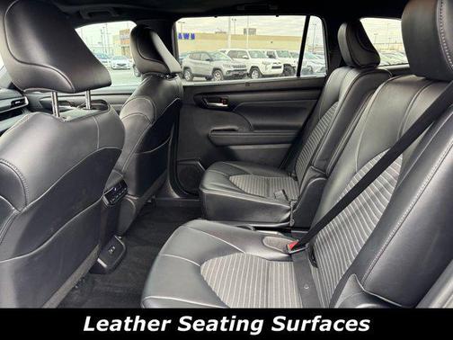 2021 Toyota Highlander XSE